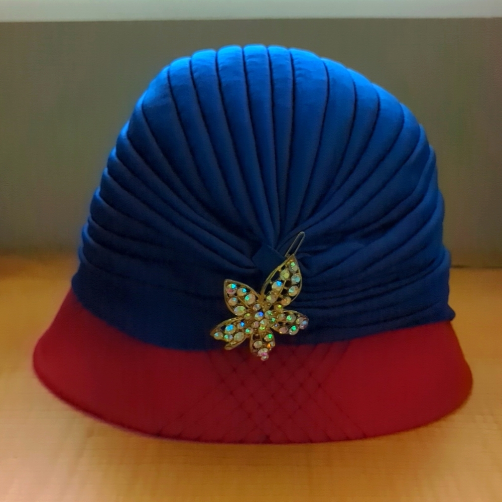 EUC Blue turban with removable brooch